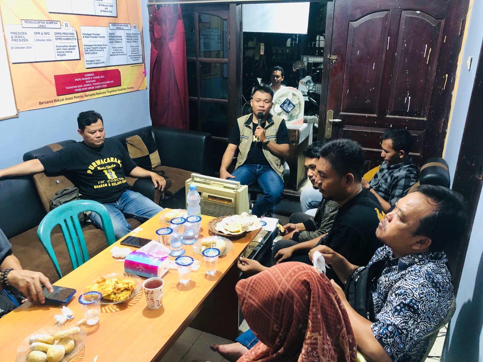 Panwaslu Kecamatan Batang Gelar Rapat Persiapan Penyusunan TPS Rawan Bersama PKD