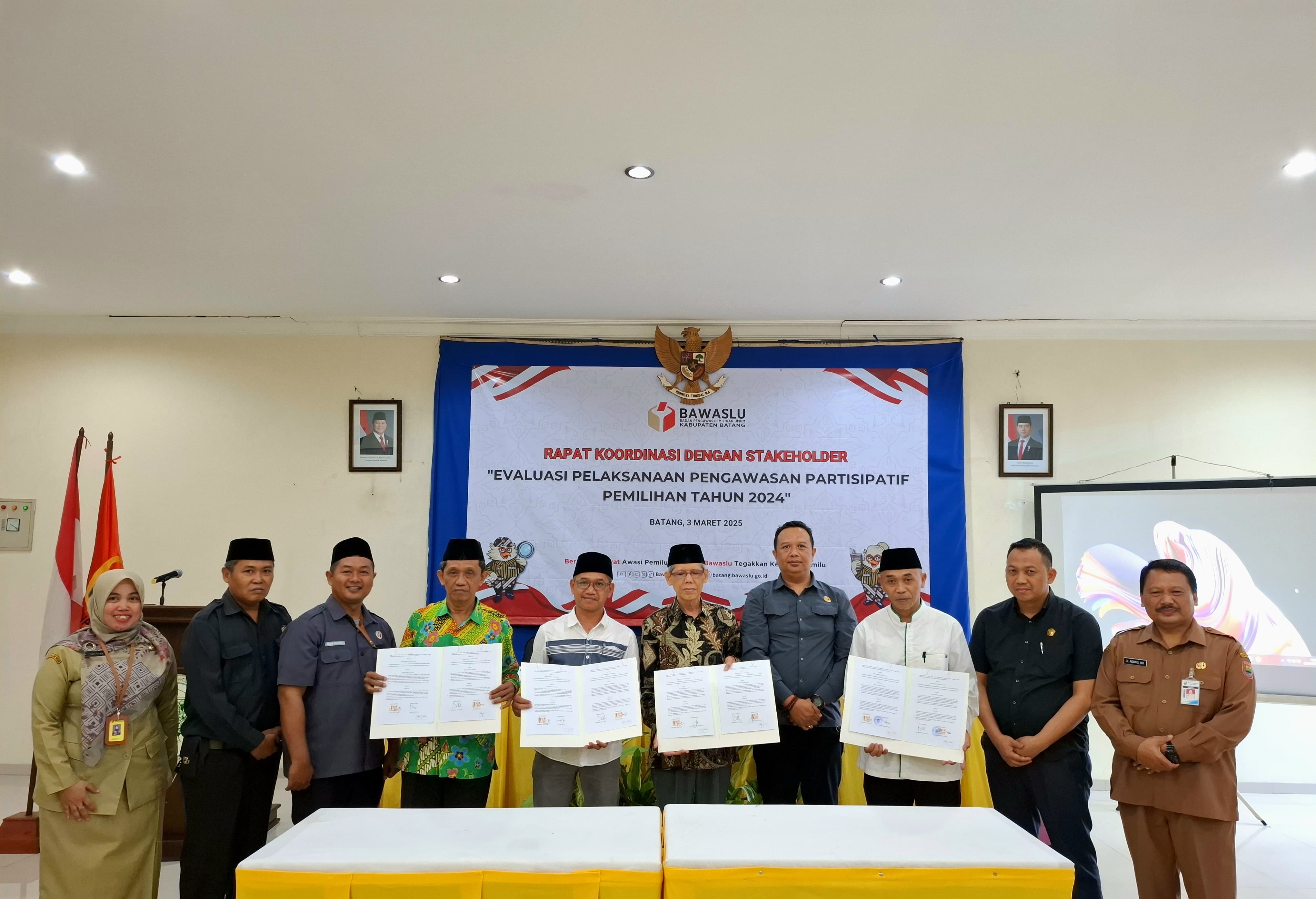 Tingkatkan Pengawasan Partisipatif, Bawaslu Batang Jalin MoU dengan StakeHolder