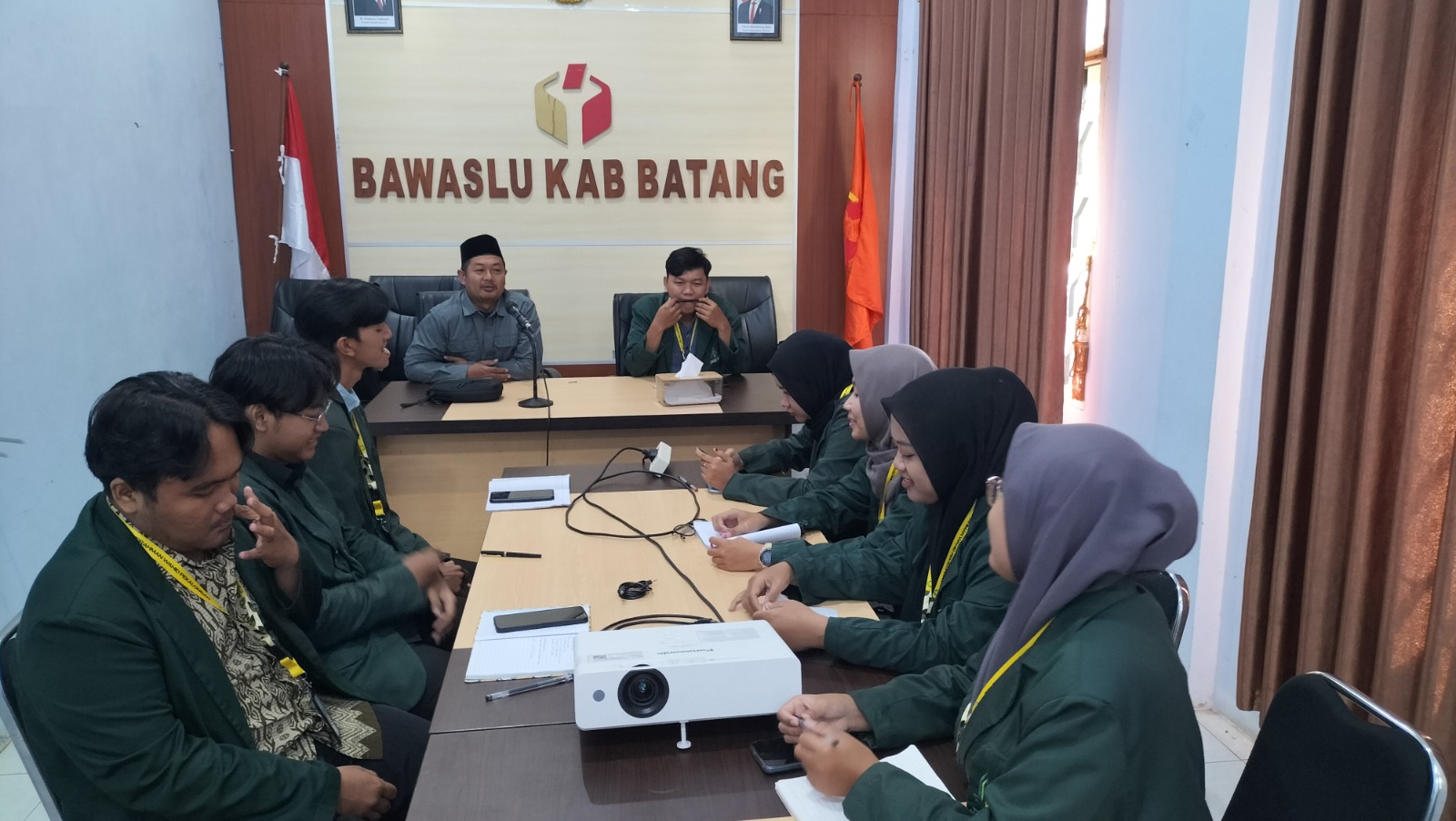 Bawaslu Batang Ajak Mahasiswa PPL UIN Gus Dur Pekalongan Bahas Kritis Politik Uang