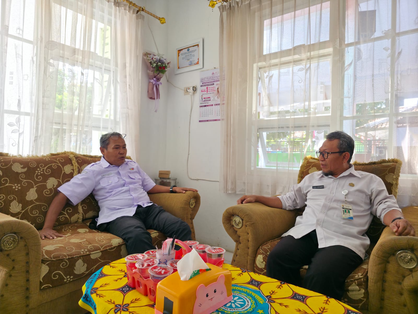 Membangun Demokrasi Bersih dan Akurat dari Desa: Bawaslu Gandeng Kelurahan Sambong untuk "Tilik Desa"