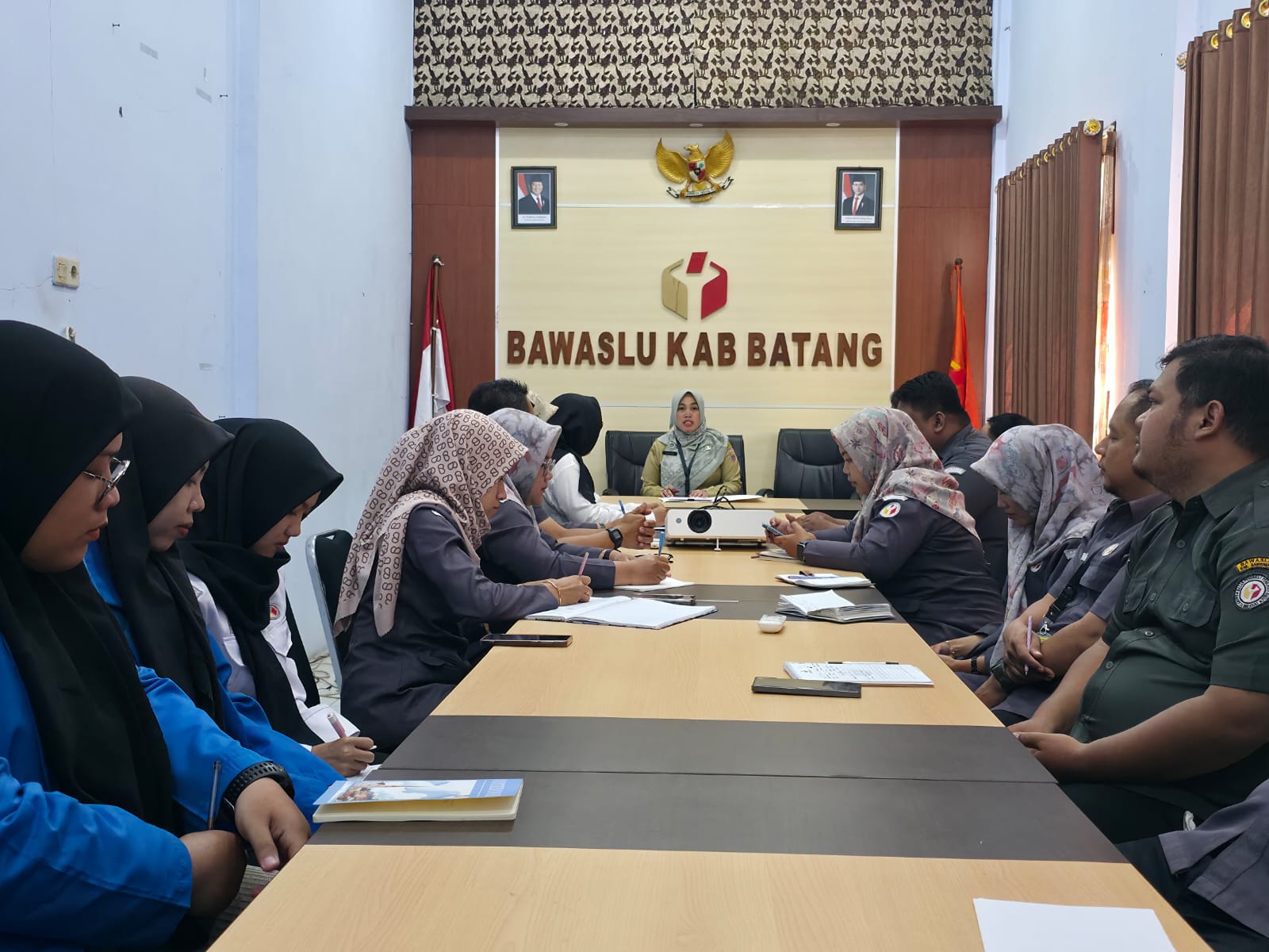 Bawaslu Batang Gelar Rapat Persiapan Latsar & Orientasi CPNS-PPPK