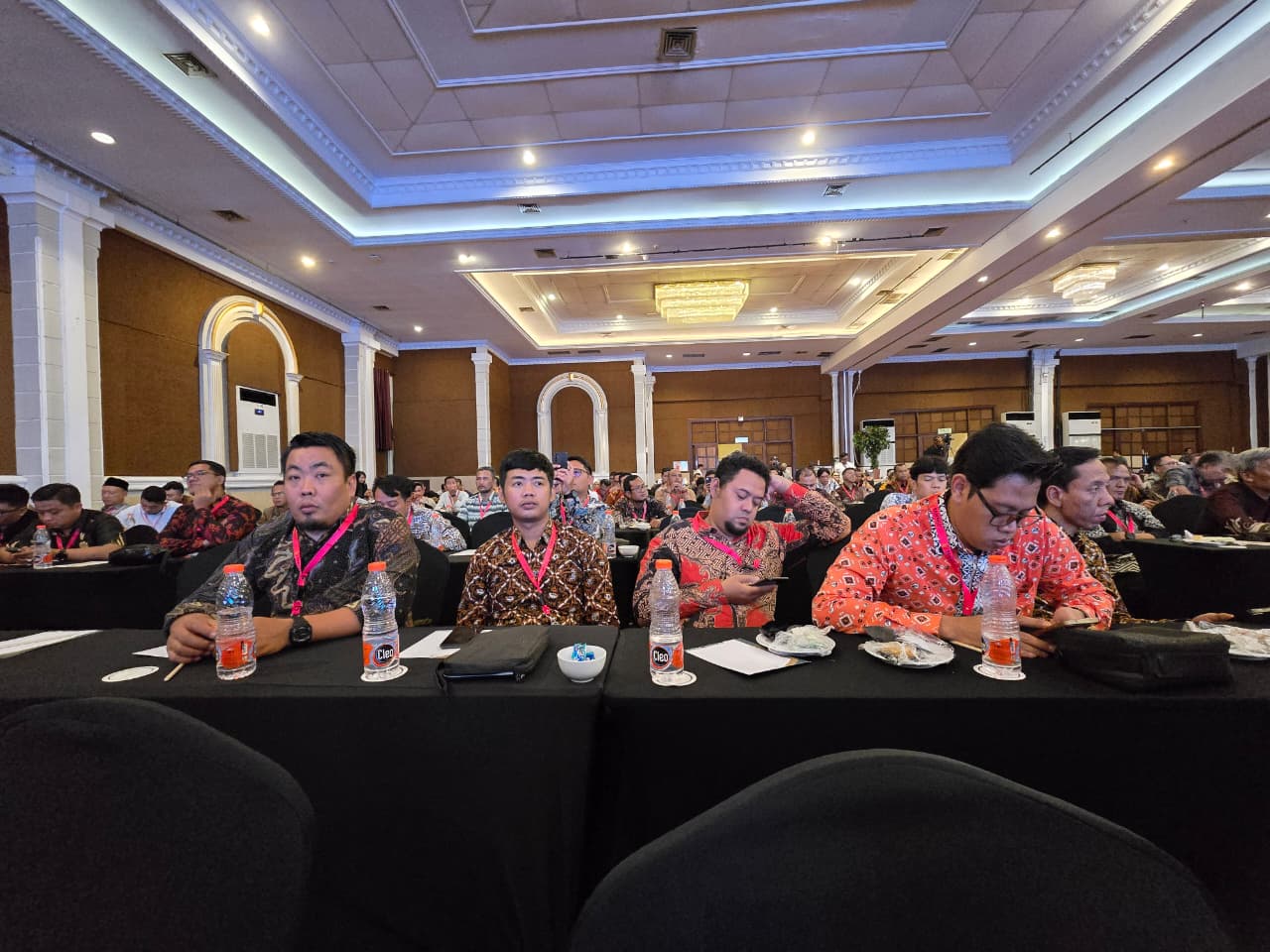 Bawaslu Batang Ikuti Rakornas Transformasi Digital Dalam Layanan Informasi Publik