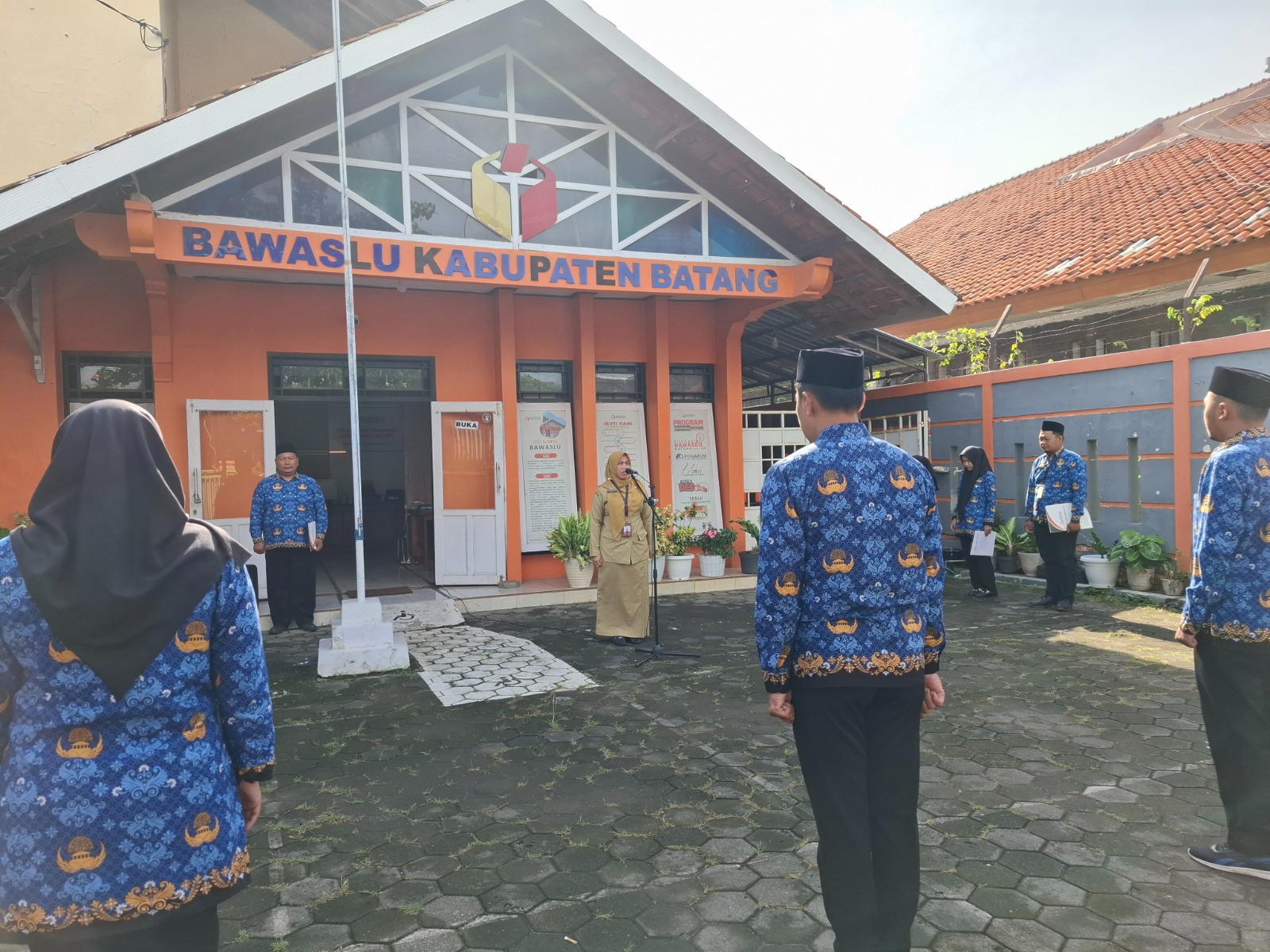 Korsek Bawaslu Batang: Jangan Lengah Mendidik Anak di Tengah Kemajuan Teknologi