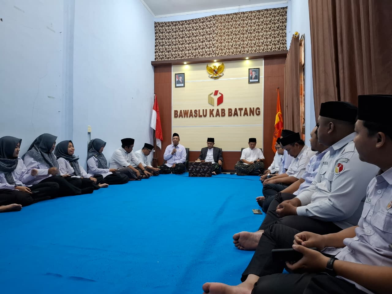 Khataman Al Qur'an Hingga Buka Bersama (Bukber) Warnai Penutupan Ngabuburit Pengawasan Bawaslu Batang