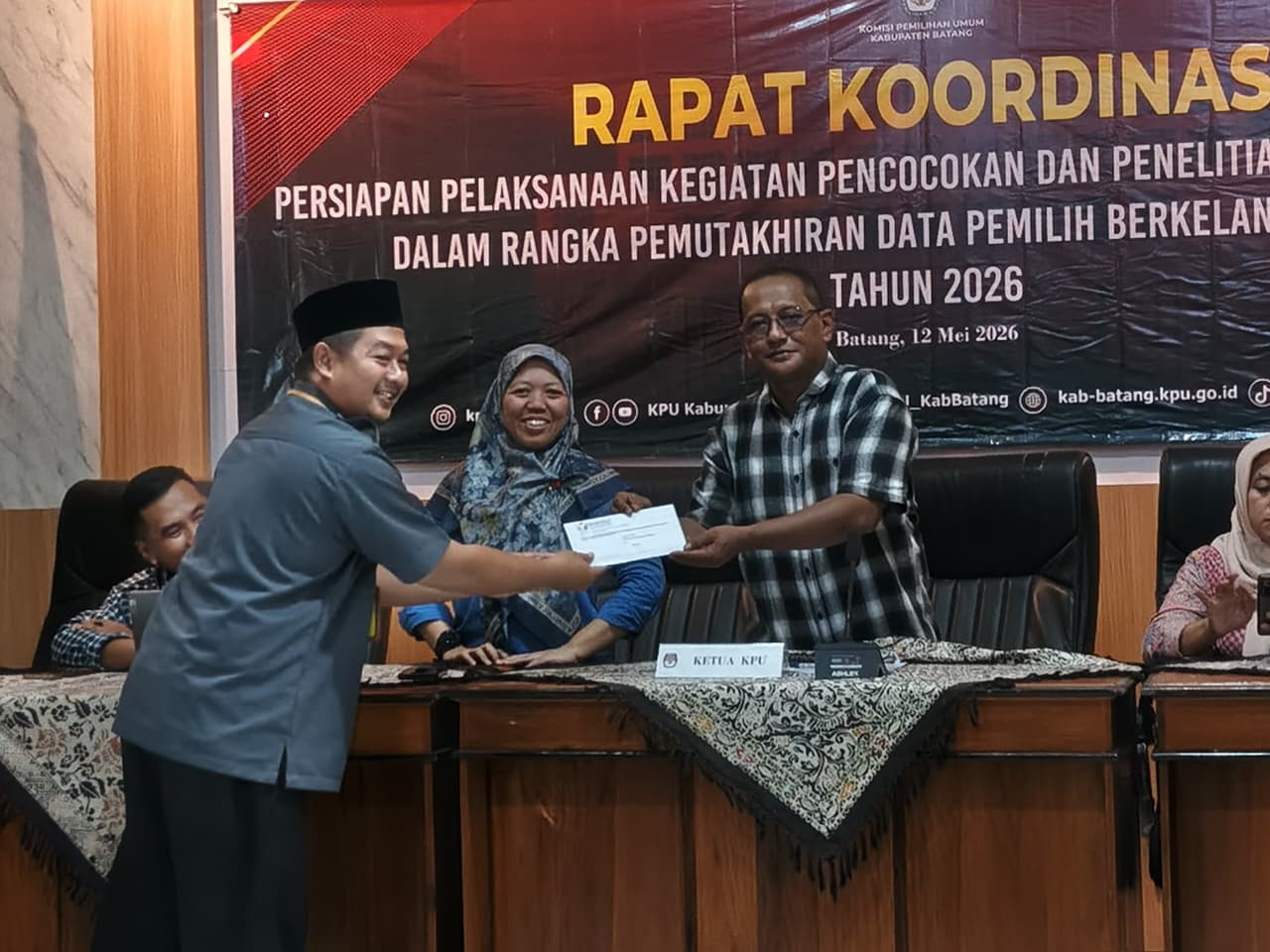 Bawaslu Batang soroti data pemilih luar negeri yang akan di Coktas KPU