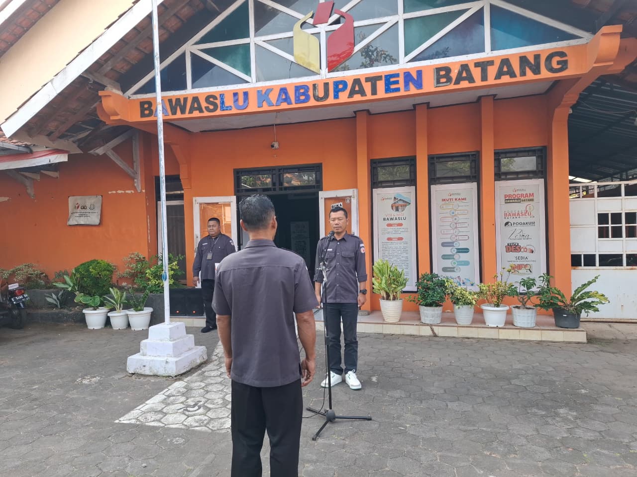 Peringati Hari Kepercayaan Terhadap Tuhan Yang Maha Esa, Bawaslu Batang Teguhkan Integritas dan Keadilan Demokrasi