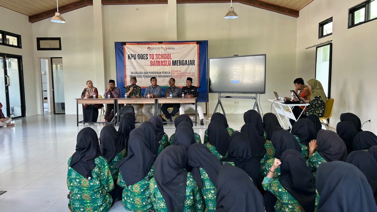Kepala SMK Darussalam Subah Apresiasi Konsolidasi Demokrasi Bawaslu Batang, Soroti Pentingnya Pendidikan Politik dan Pencegahan Politik Uang