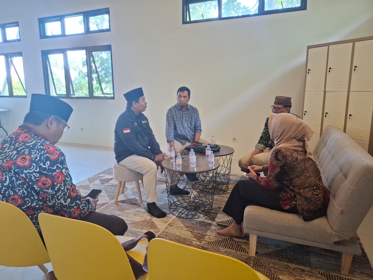Bawaslu Batang Ajak Pelajar dan Guru Jadi Agen Demokrasi Melalui Konsolidasi Demokrasi
