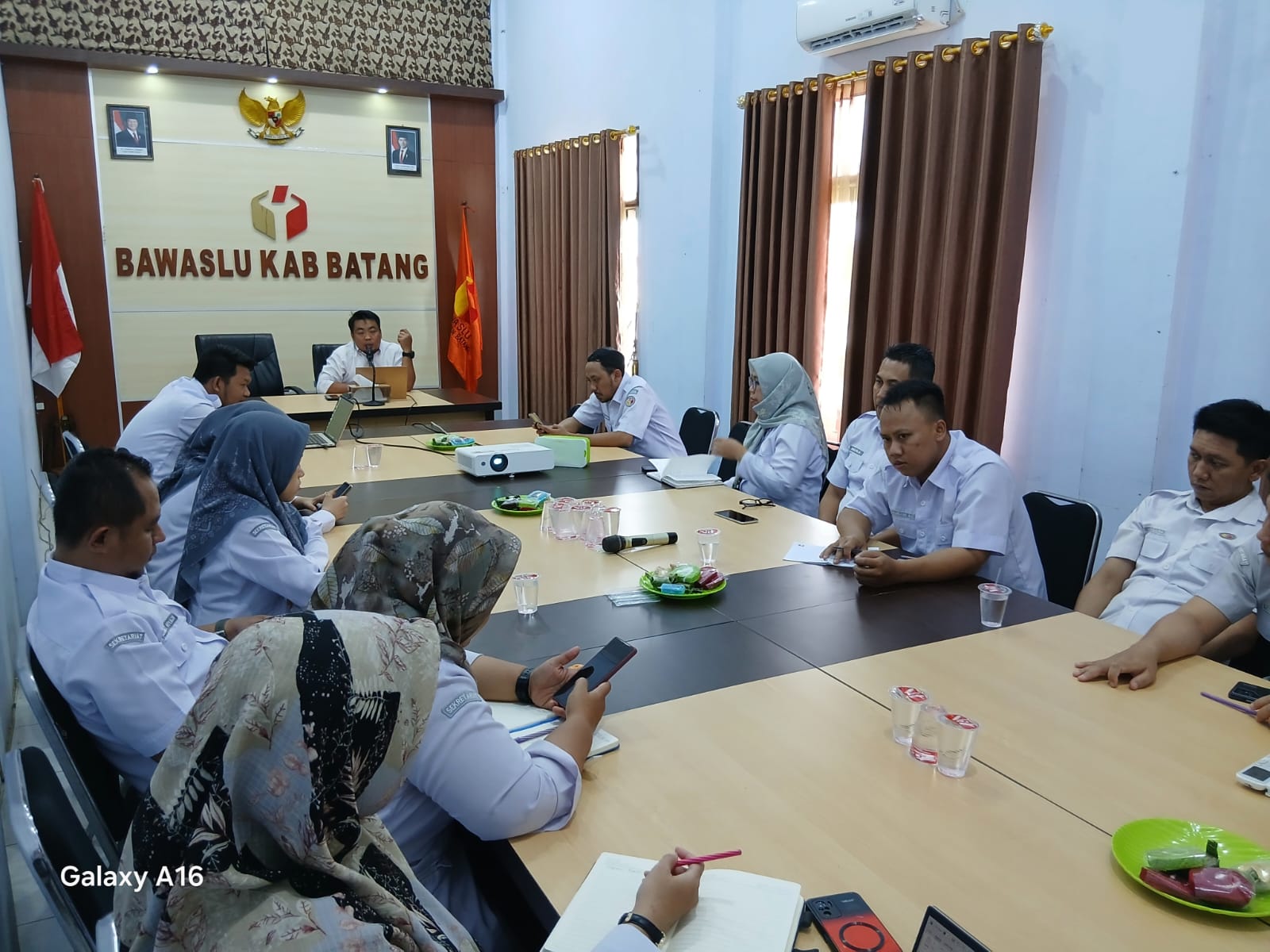 Divisi Penanganan Pelanggaran Bawaslu Batang Tingkatkan Kapasitas Jajaran Melalui POGAKUM