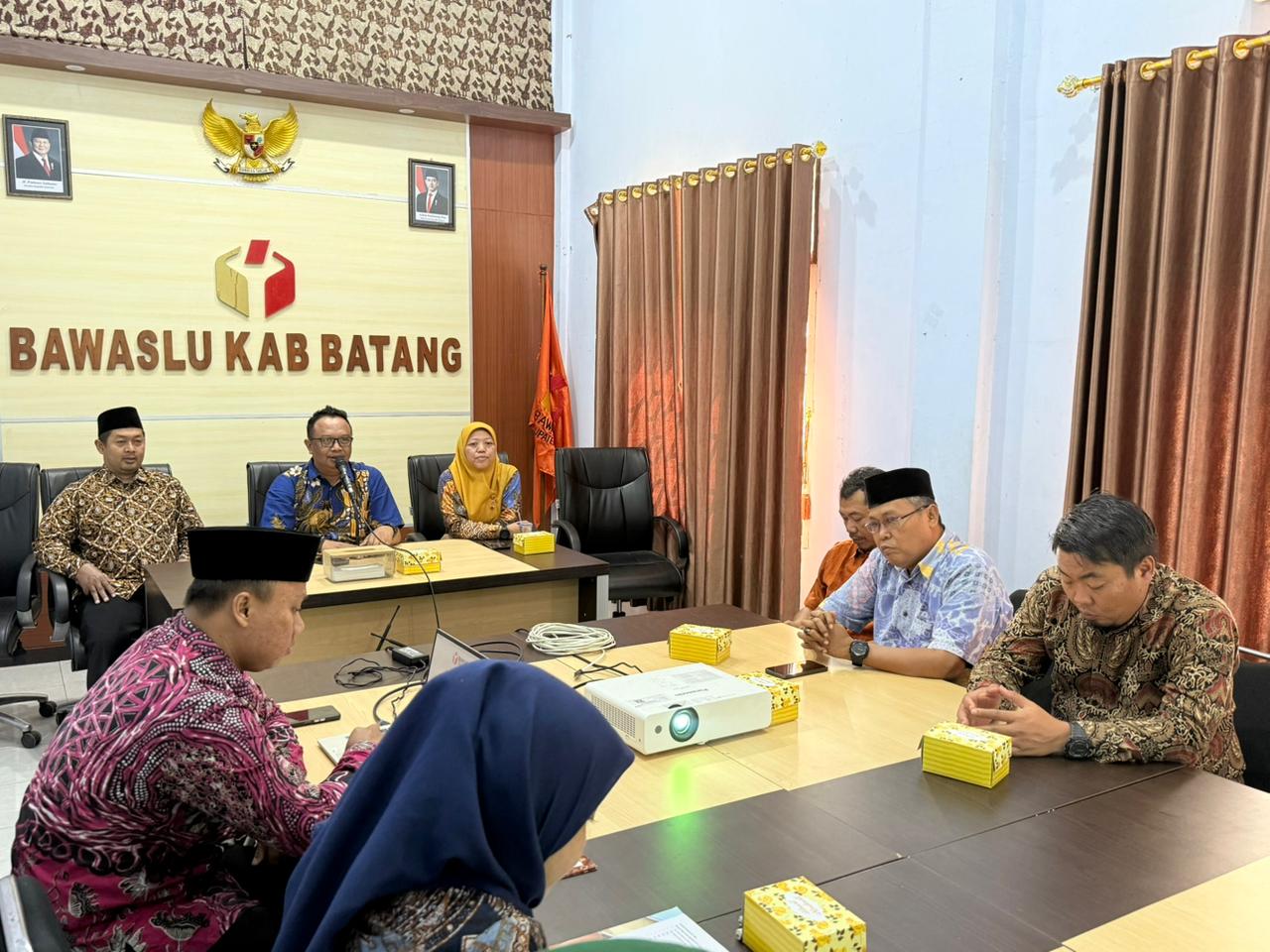 Bawaslu Batang Perkuat Pemahaman Kepemiluan bagi Penyandang Disabilitas dan Kelompok Rentan