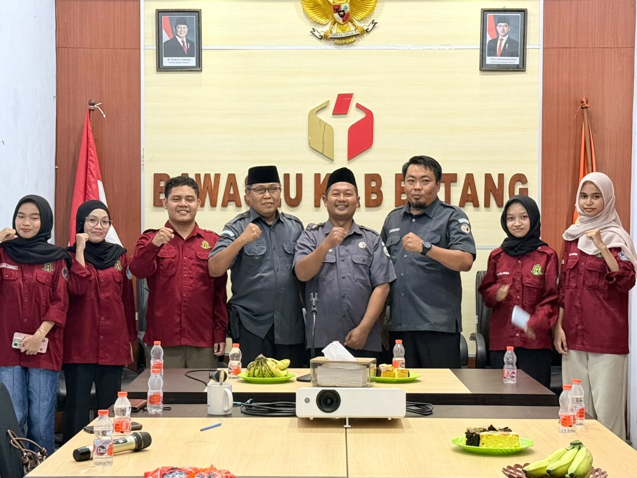 Perkuat Konsolidasi Demokrasi, UKM Karya Tulis Ilmiah Fakultas Syariah UIN K.H. Abdurrahman Wahid Pekalongan Sambangi Bawaslu Batang