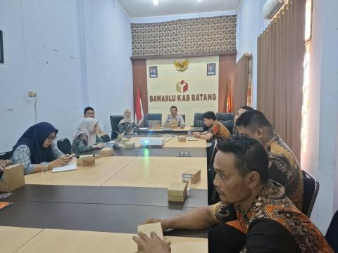 Bawaslu Kabupaten Batang Gelar Rapat Implementasi Reformasi Birokrasi