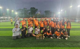 Bawaslu Batang Borong 4 Piala Pada Ajang Merdeka Fest Se Eks Karesidenan Pekalongan