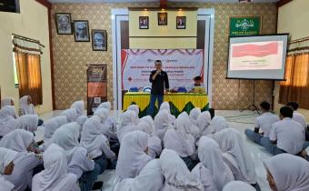 Cegah Hoaks dan Politik Uang, Bawaslu Batang Edukasi Siswa SMK NU Bandar