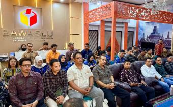 Ketua Bawaslu Jawa Tengah Pastikan Kesiapan Kabupaten/Kota Dalam Pelaksanaannya P2P Daring Tahun 2025