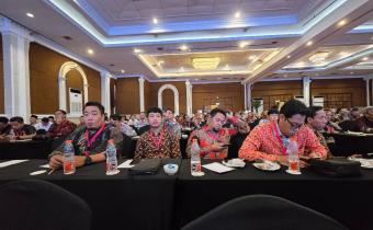 Bawaslu Batang Ikuti Rakornas Transformasi Digital Dalam Layanan Informasi Publik