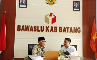 Bawaslu Batang Gelar Podcast 'Merindu', Soroti Desain Penegakan Hukum Pemilu