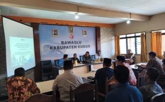 Bawaslu Batang Hadiri Rakor Bawaslu Jateng di Kudus