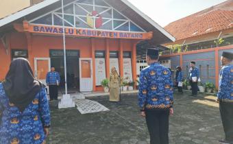 Korsek Bawaslu Batang: Jangan Lengah Mendidik Anak di Tengah Kemajuan Teknologi