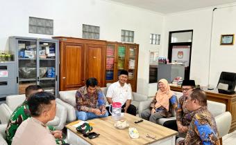 Konsolidasi Demokrasi: Sinergi Lintas Sektoral, Bawaslu dan Stakeholder Batang Mantapkan Pengawasan Data Pemilih Berkelanjutan