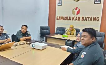 Bawaslu Batang Ikuti Rapat Pembinaan dan Evaluasi Bawaslu RI