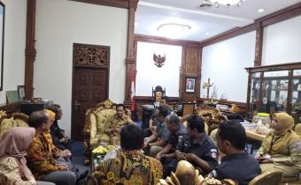 Sinergi Bawaslu Batang dan Pemerintah Daerah dalam Konsolidasi Demokrasi