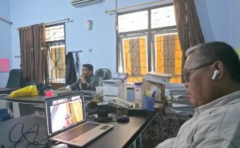 Koordinator Divisi Hukum dan Penyelesaian Sengketa Bawaslu Kabupaten Batang Ikuti Kegiatan “Selasa Menyapa” Secara Daring