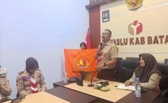 Konsolidasi Demokrasi: Bawaslu Kabupaten Batang Adakan Latihan Rutin Saka Adhyasta Pemilu Kwarcab Batang “Kelembagaan Bawaslu dan Kepramukaan”