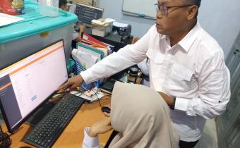 Bawaslu Batang Intensifkan Pengawasan SIPOL Viewer, Pastikan Pemutakhiran Data Partai Politik Berjalan Akuntabel
