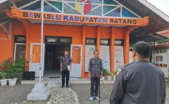 Apel Pagi Bawaslu Batang, Momentum Perkuat Integritas dan Profesionalitas