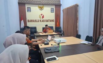 Bawaslu Batang Bedah Teknik Penyusunan Putusan Sengketa Pemilu, Perkuat Ketajaman Legal Reasoning