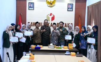 Bawaslu Batang Lepas Mahasiswa PPL UIN Gus Dur, Harapkan Kontribusi Nyata untuk Demokrasi dan Pemilu 2029